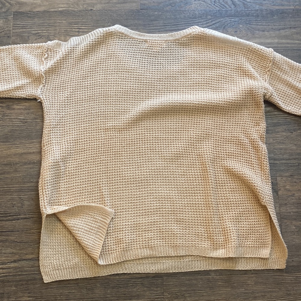 Tilly’s Sweater - Picture 7 of 9